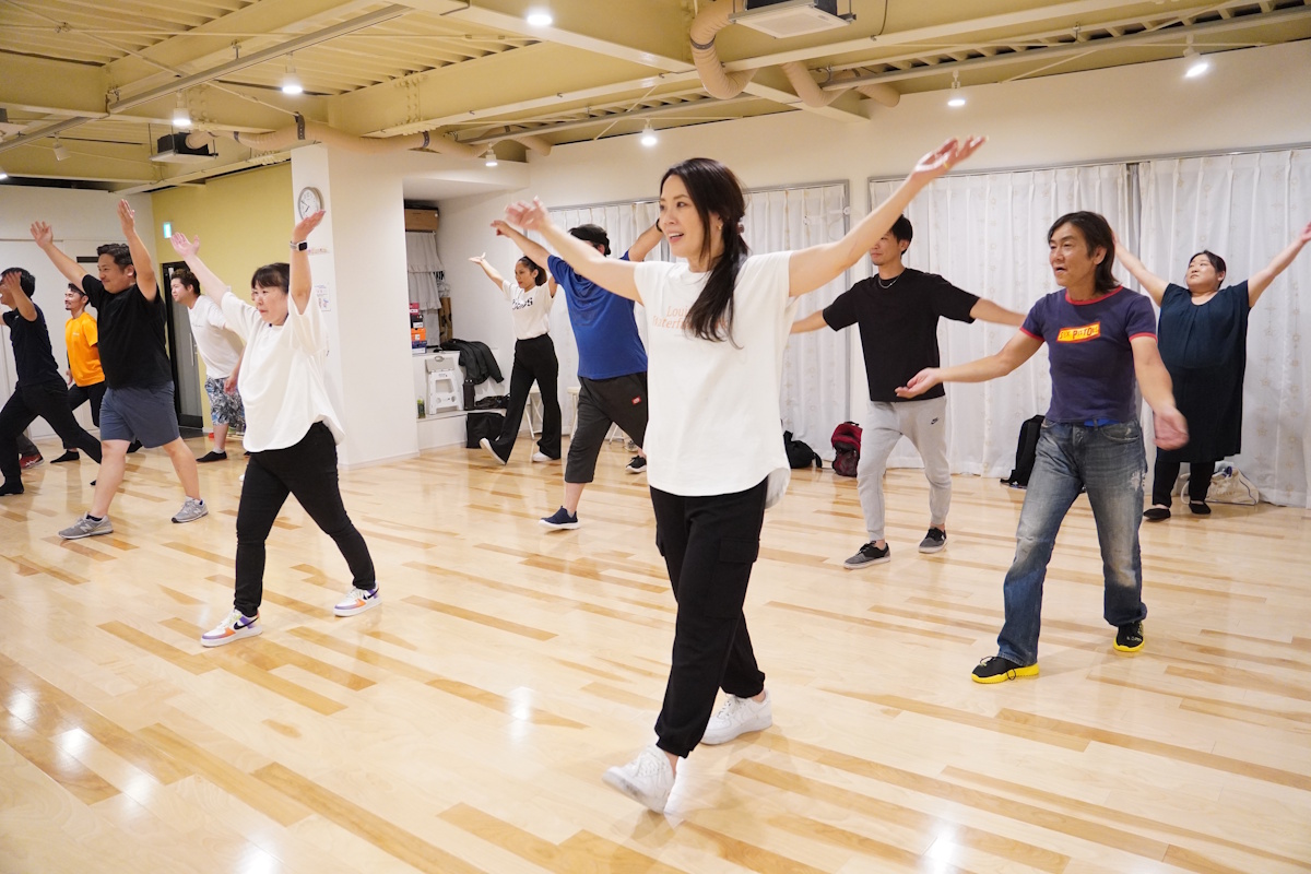 社歌の振付