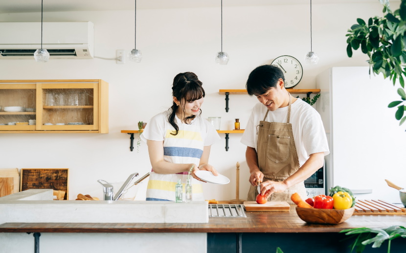 手料理を振る舞う